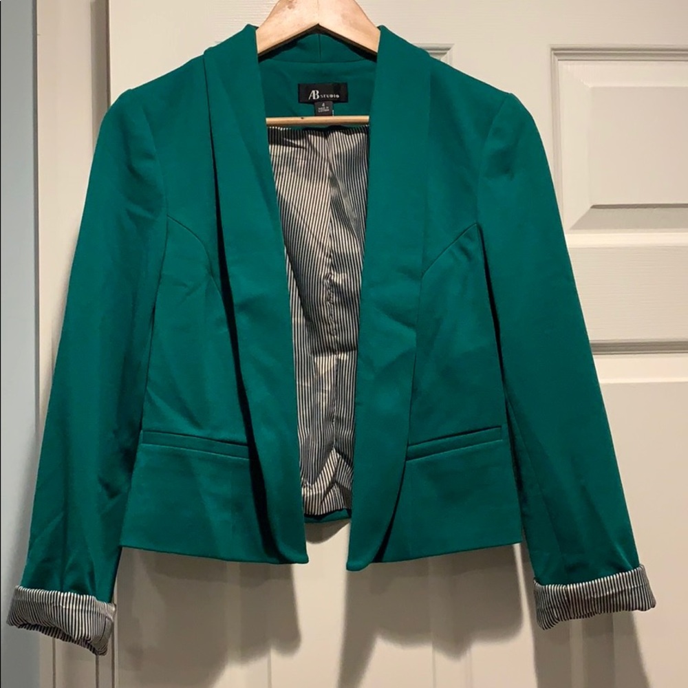 Green blazer